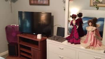 1 bedroom, desk, iron/ironing board, free WiFi