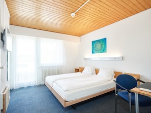 1 bedroom, free WiFi