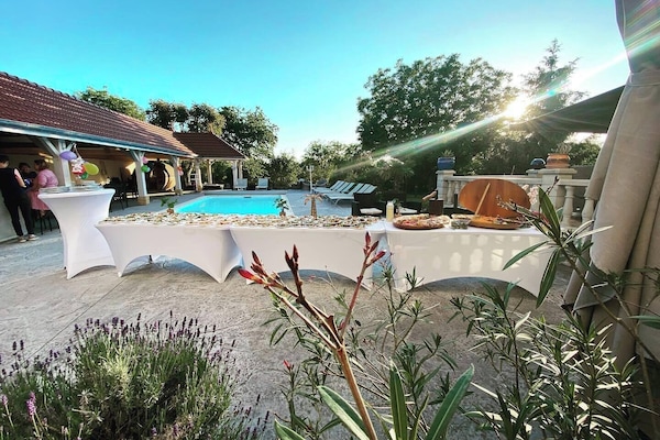 Outdoor pool, a heated pool