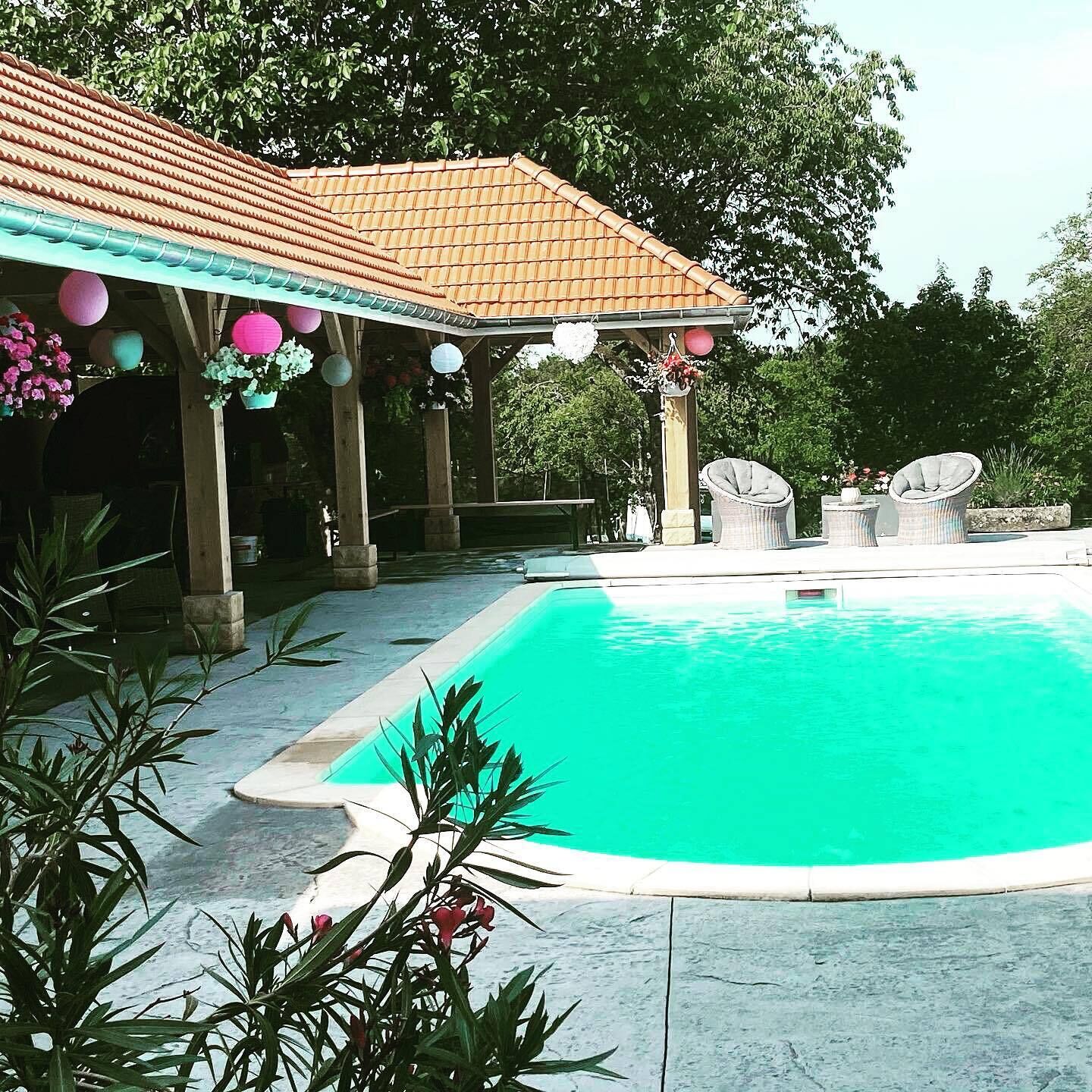 WELCOME TO THE CAMPAIGN 4* group accommodation