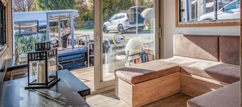 1 bedroom stunning ship in Hennigsdorf