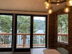 Interior - Kayaks, SUPs, Hot Tub and Secluded Beach Access (Bellingham)