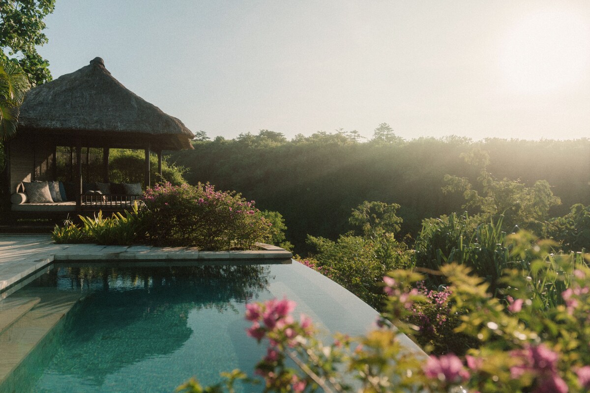 Hilltop One Bedroom Pool Villa
