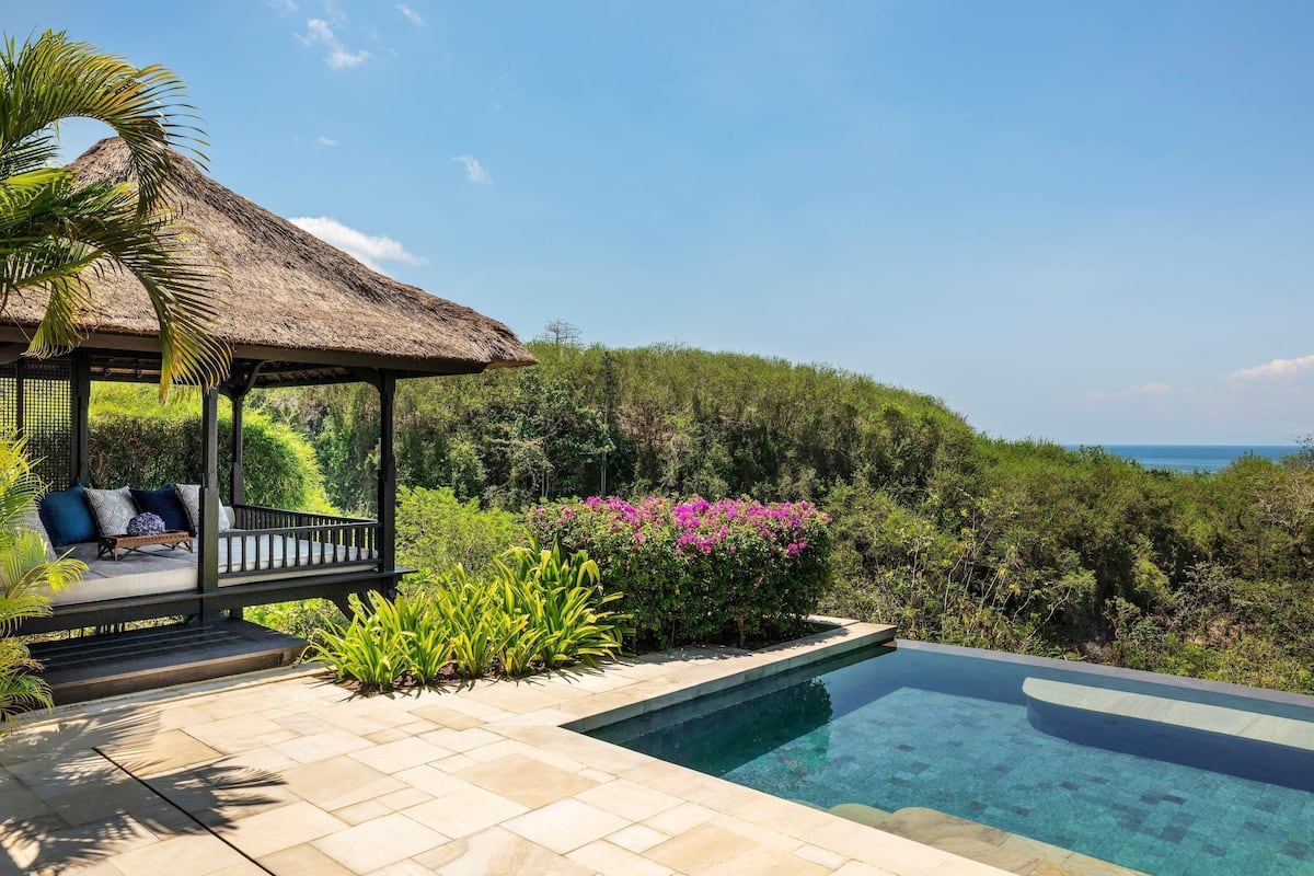 Hilltop One Bedroom Pool Villa | Premium bedding, free minibar, in-room safe, desk