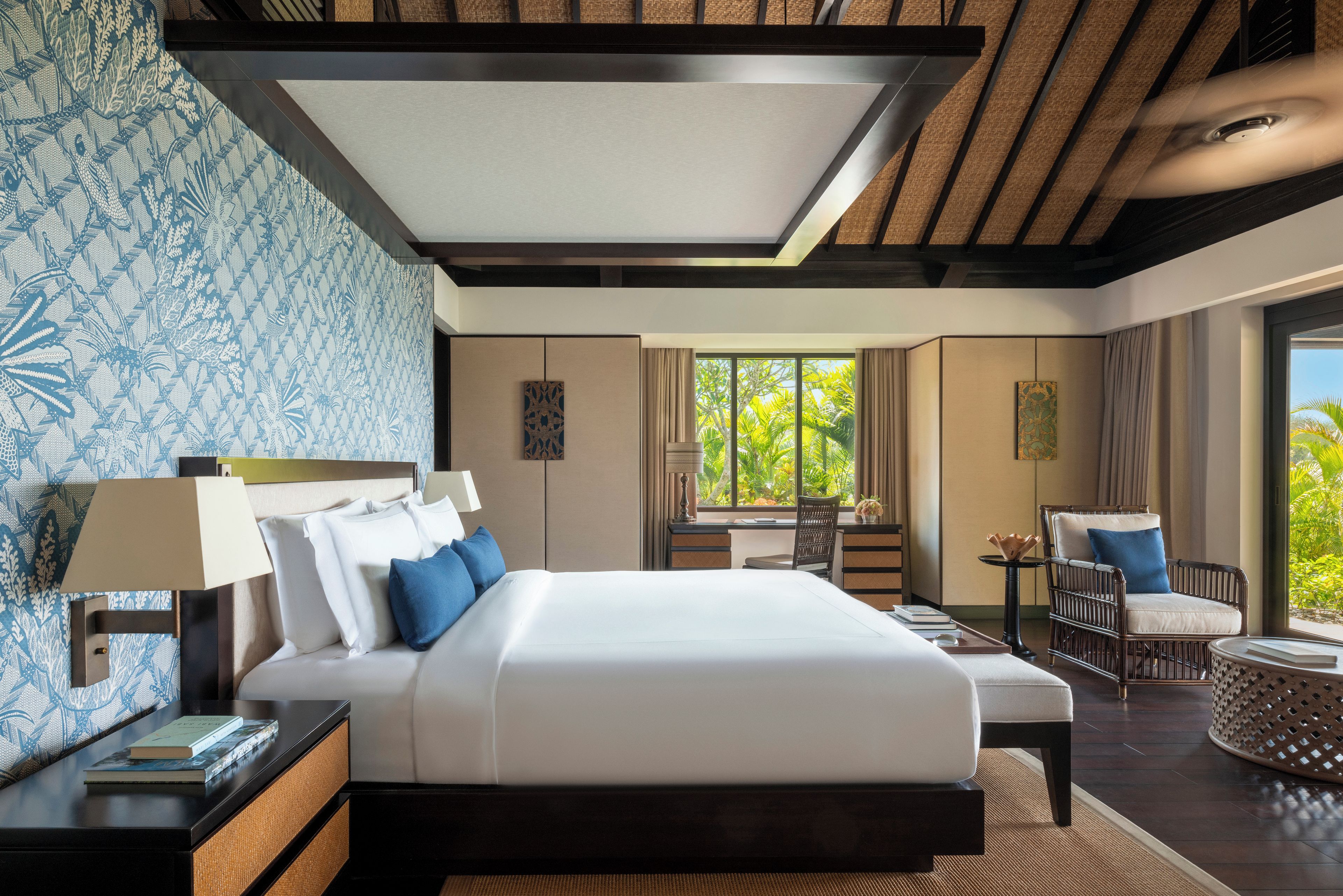 Panoramic One Bedroom Pool Villa | Premium bedding, minibar (free items), in-room safe, desk