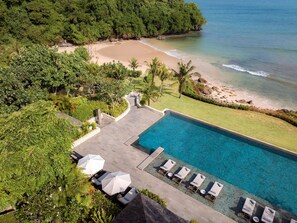 Outdoor pool, open 6:00 AM to 7:00 PM, pool cabanas (surcharge)