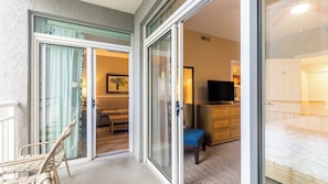 2 chambres, coffres-forts dans les chambres, Wi-Fi, draps fournis