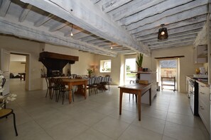 Comfort Cottage | Restaurant - Ecogite La Noë (Servon-sur-Vilaine)