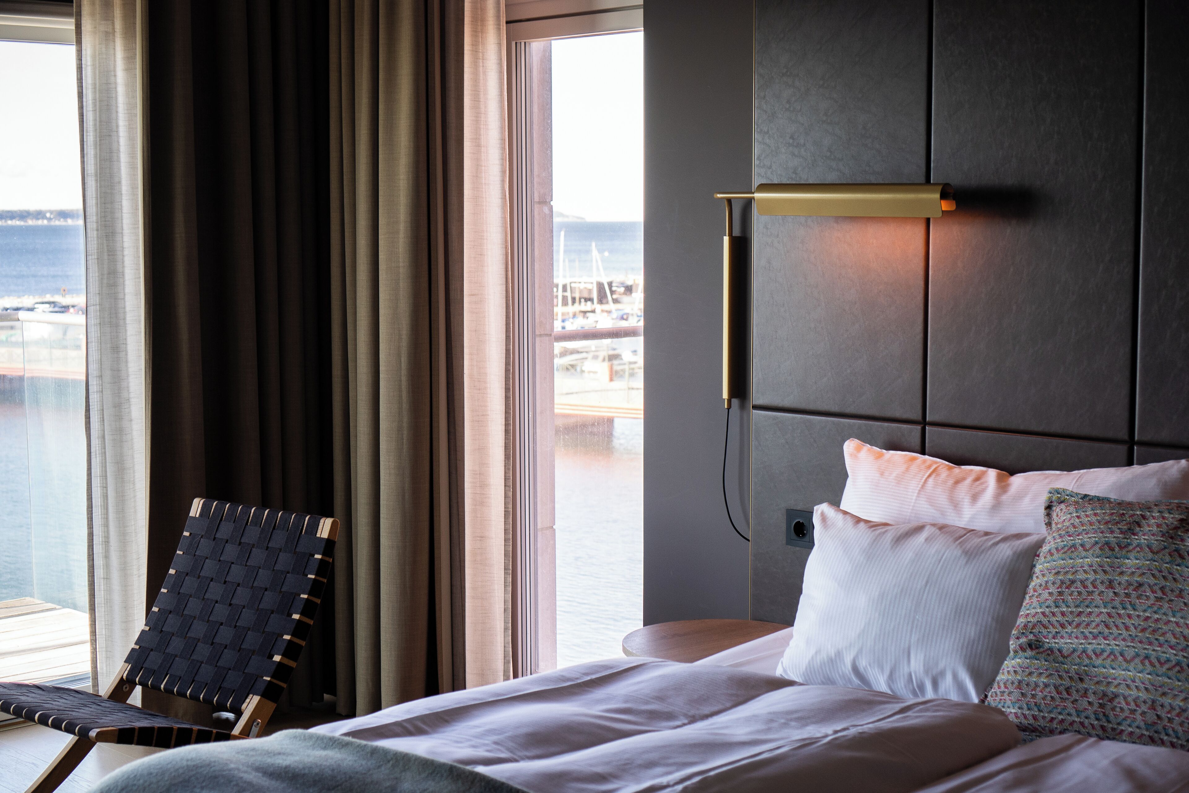 superior twin room, harbour view | premium bedding, down duvets, minibar, desk