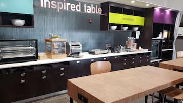 Free daily buffet breakfast