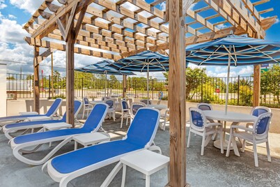 Quality Inn & Suites Spring Lake - Fayetteville near Fort Bragg
