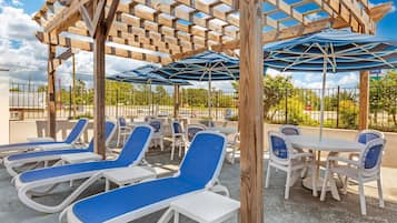 Seasonal outdoor pool