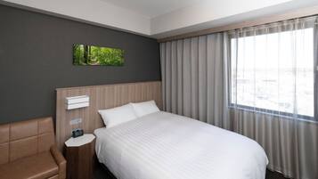 Chambre Standard, non-fumeurs | Couette en duvet d'oie, bureau