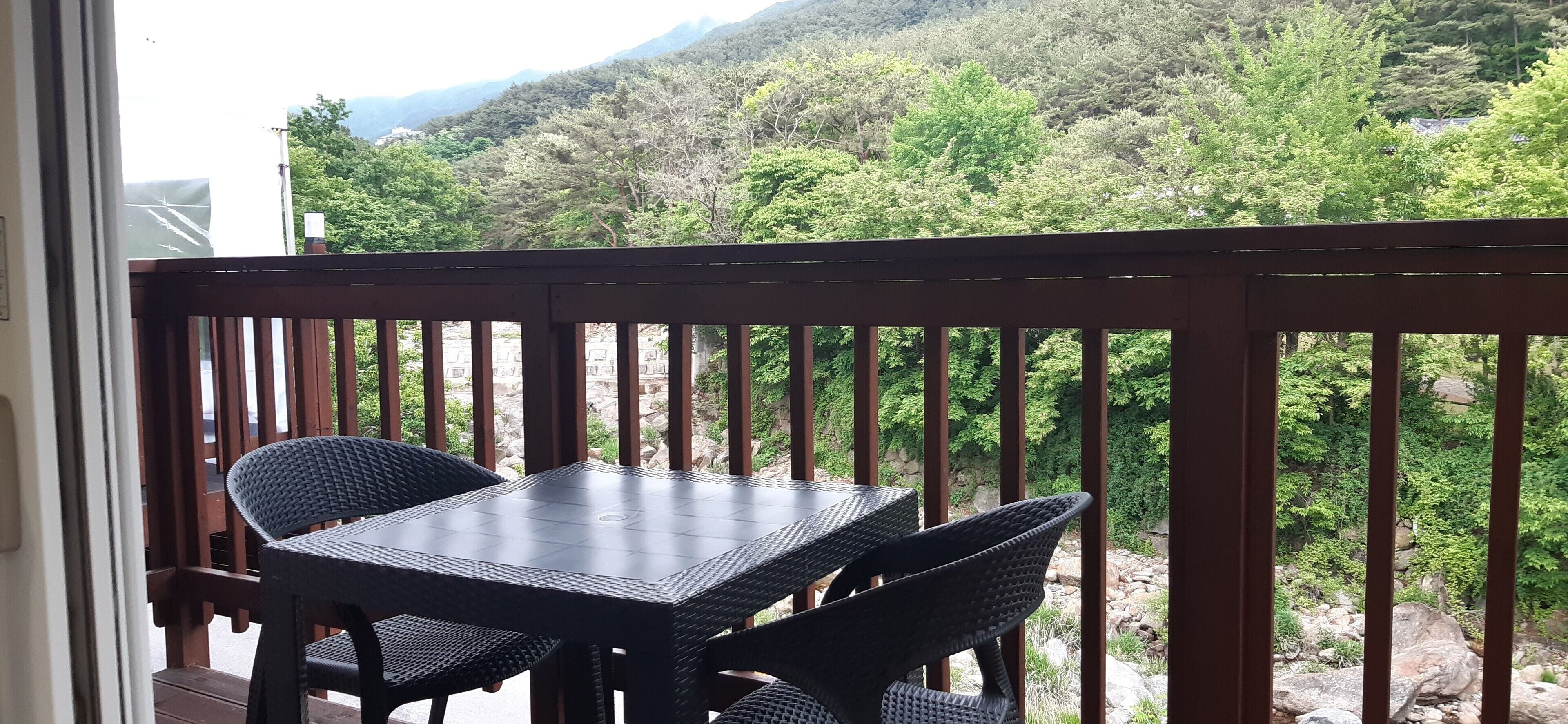 베이직룸 | 무료 WiFi