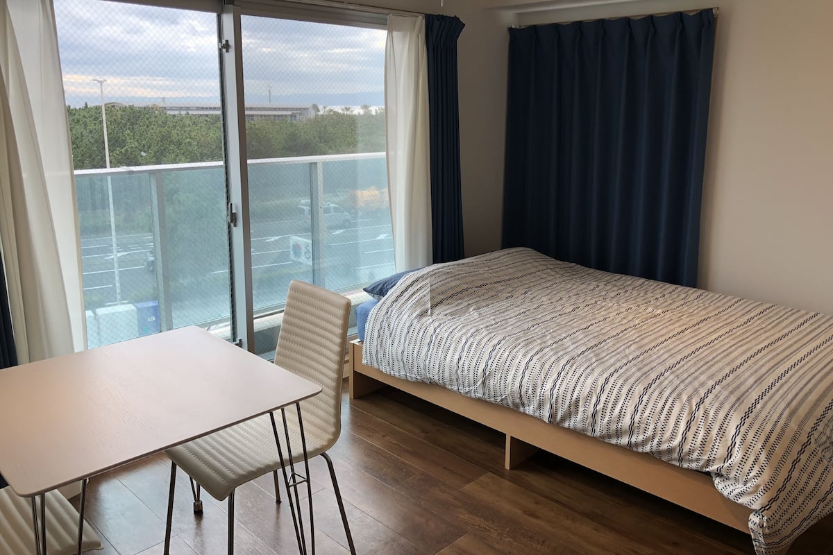 Superior Apartment | 1 bedroom, individually decorated, individually furnished, desk
