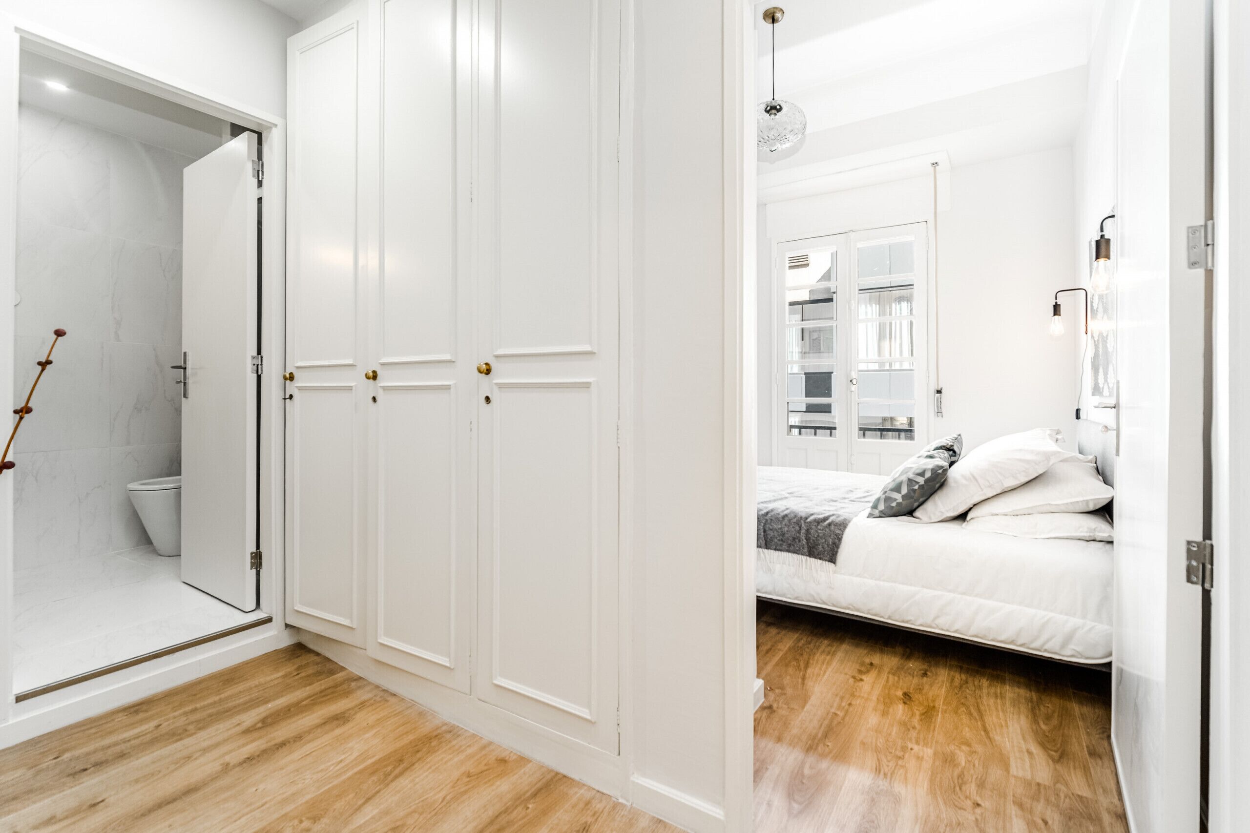 3 quartos, ferros/tábuas de passar roupa, Wi-Fi de cortesia