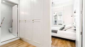 3 habitaciones, tabla de planchar con plancha y wifi gratis