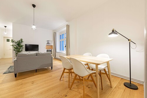 Friendly 2-room apartment