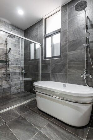 Premium Garden View Twin Room with Bathtub | Exterior detail - Meets Anping (Tainan)