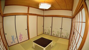 House, 4 Bedrooms - Breathtaking View House (Ito)