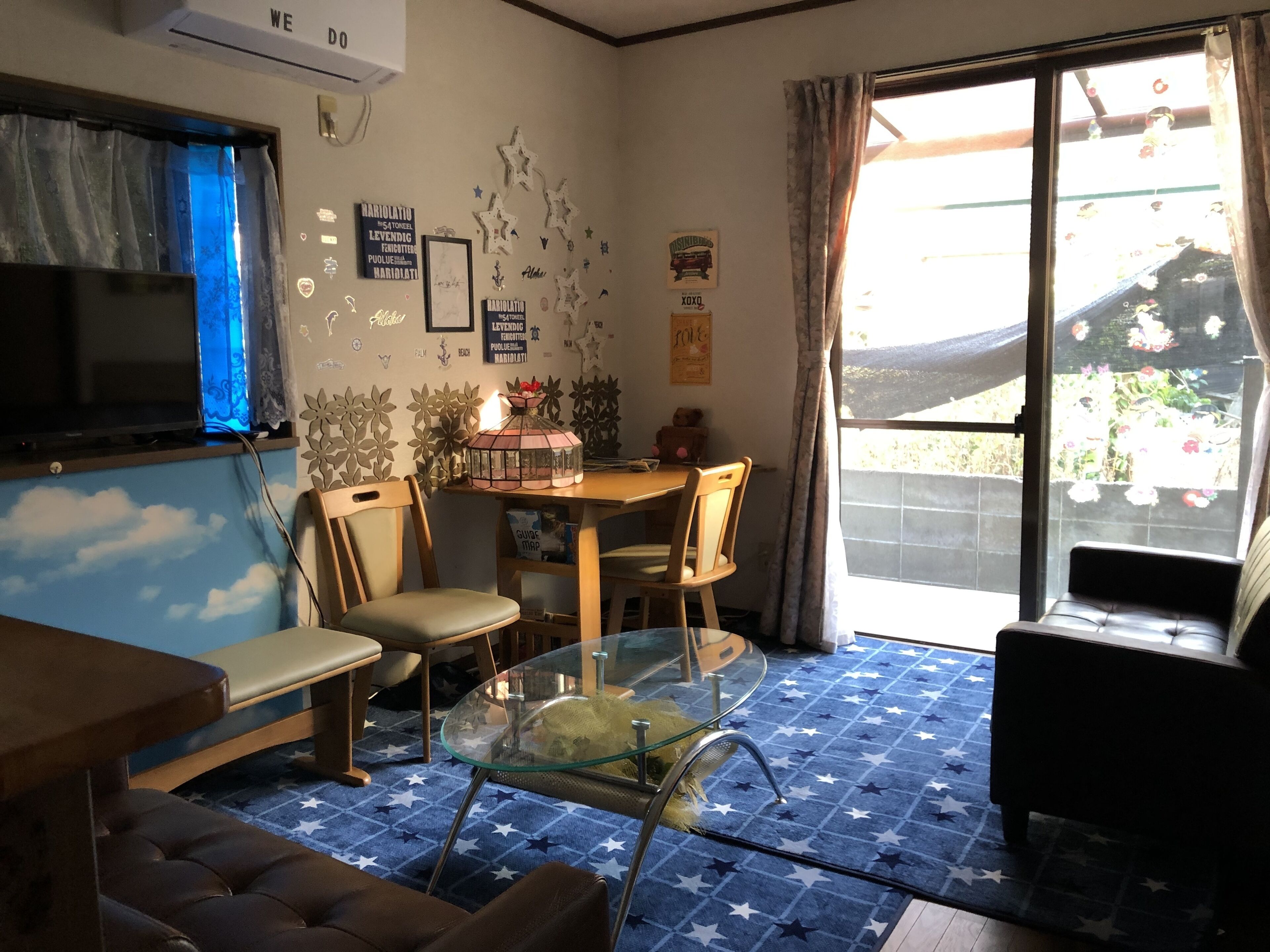 Private Vacation Home | Living area | Flat-screen TV