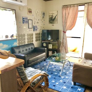 Flat-screen TV - ShimaHama Home (Miyazaki)