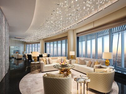 J Hotel, Shanghai Tower