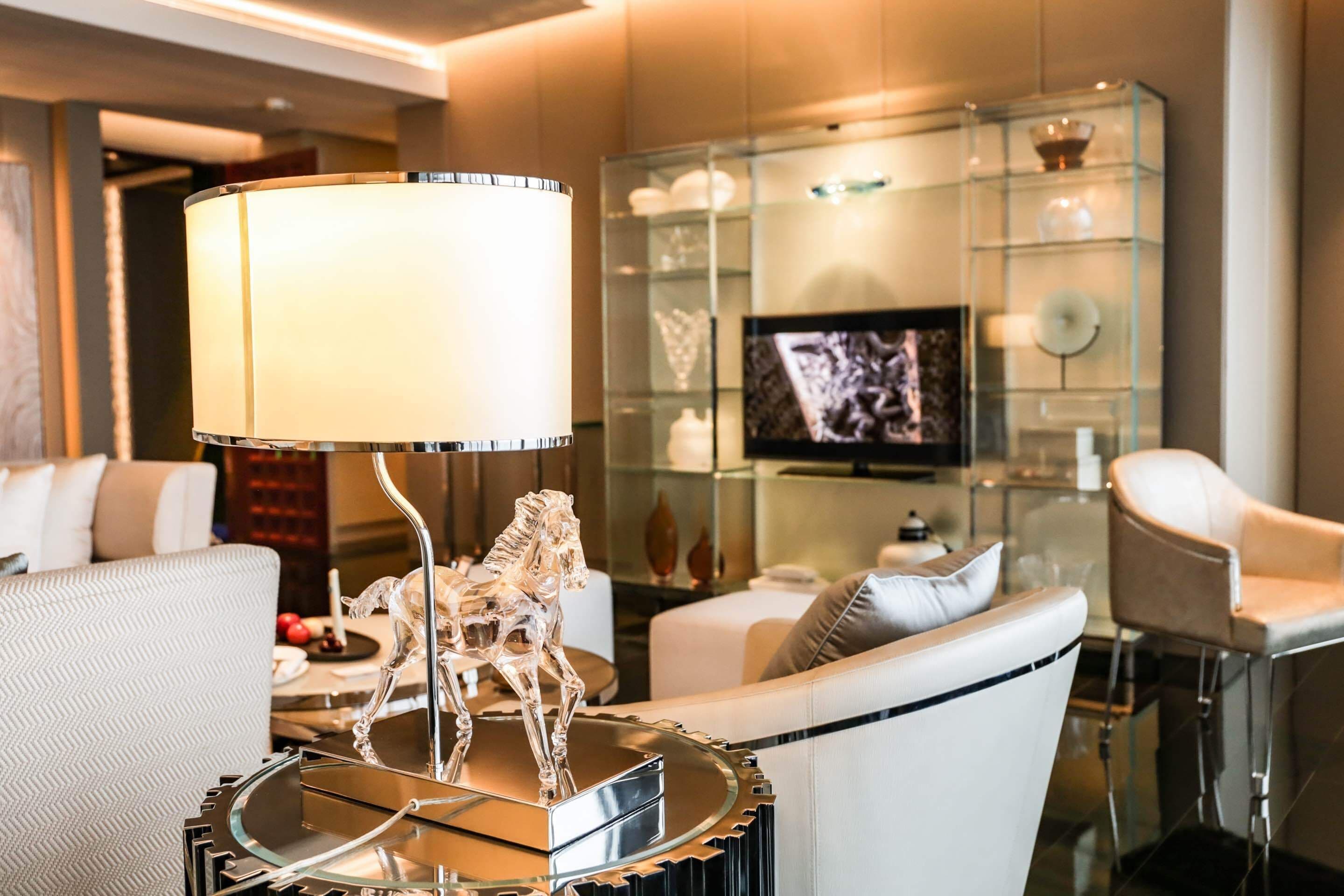 Foto - J Hotel, Shanghai Tower - Above All Else, Overlooking the Bund