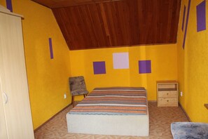 2 habitaciones, cuna de viaje, wifi y ropa de cama 