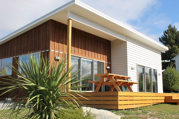 Porch - Tekapo Tussock (Lake Tekapo)