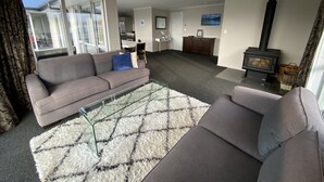 House, 4 Bedrooms | Living area | Flat-screen TV, fireplace - Southholm (Lake Tekapo)