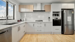 Apartamento, 3 quartos | Cozinha privada