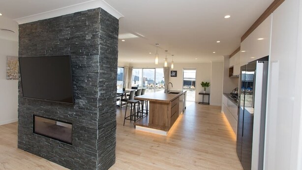 Duplex, 3 Bedrooms | Private kitchen - Super House 3 Bedroom (Lake Tekapo)