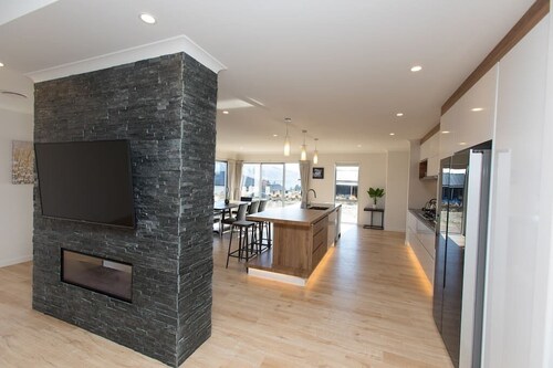 Super House 3 Bedroom