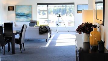 Apartemen, 3 kamar tidur | Area keluarga | TV layar datar