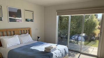 House, 3 Bedrooms | 3 bedrooms, free cots/infant beds, free WiFi, bed sheets