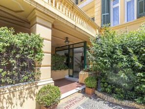 Reception - Attractive Apartment in Sanremo With Terrace (Sanremo)