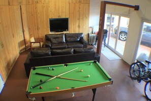 Room, 1 Bedroom | Interior - Charming Lodge in City Bowl, Close Enough to the Action but Peaceful and Quiet (Cape Town)