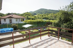 Villa - 3 soveværelser - ryger - privat pool | Terrasse/gårdhave