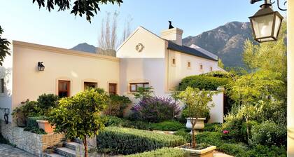 Petit Plaisir is a Romantic Self-catering Cottage on the Side of the Village no1