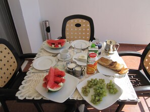 View from property - Luxury Apartment, Ideal for Short Lets, Staycations Vacations (Emba)