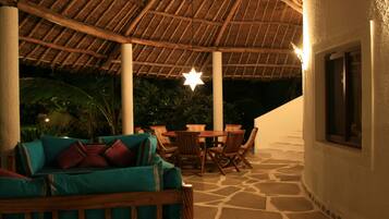 Vila, 3 quartos, acessível, para fumantes | Terraço/pátio