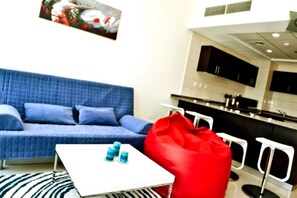 Apartment, 1 Bedroom, Balcony | Living area - br Dubai Marina View (Dubai)