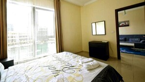 Unclassified image, 4 of 12, button - br Dubai Marina View (Dubai)