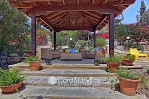 Villa, 2 Bedrooms, Smoking, Private Pool | Property grounds