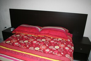 2 bedrooms