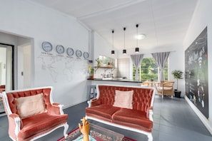 Apartment, 2 Bedrooms, Smoking, Balcony | Interior - Stylish 2-bed Apartment in Centurion, Pretoria (Centurion)