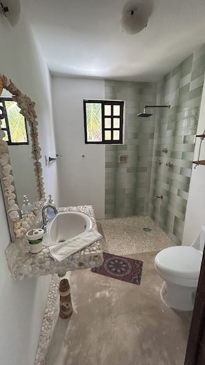 House, 4 Bedrooms, Smoking, Private Pool | Bathroom | Soap - Entire House on the Seashore in Chicxulub Puerto, Yuc, Riviera Yucateca Mex (Progreso)
