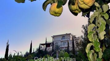 Villa, 5 Bedrooms, Smoking, Private Pool | Exterior