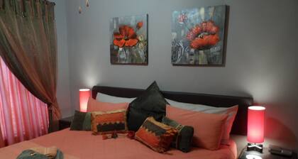 Family Apartment Bloemfontein Cherry Lane Self Catering and BB max 6 Guests